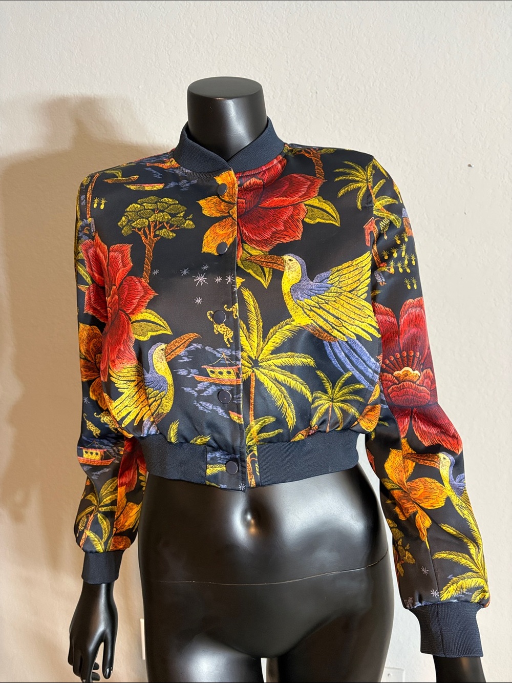 Cropped Floral & Bird Embroidered Bomber Jacket - Black